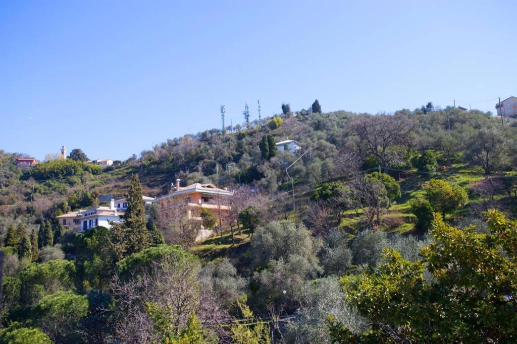 La Vivagna - Casa Vista Mare Tra Gli Ulivi Βίλα Leivi Εξωτερικό φωτογραφία